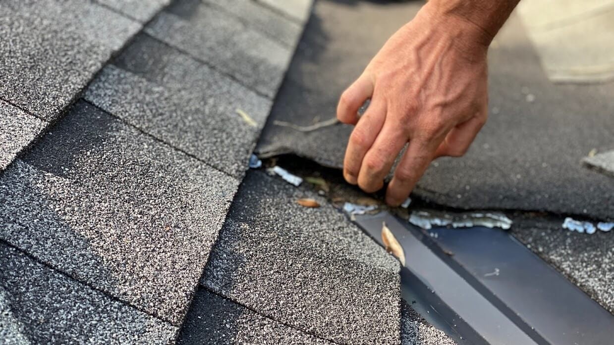 Roofing Inspection 1 | 8 Steps To Proper Roof Maintenance